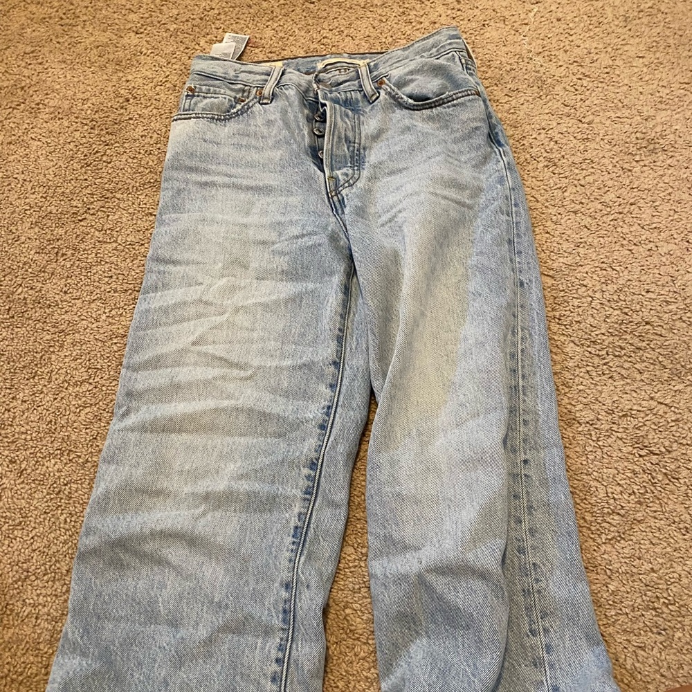 Wide leg Levi jeans bought off revolve size 24 (xs/sm)